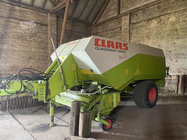 Paaliprässi (maatalous) CLAAS Quadrant 2100 RC