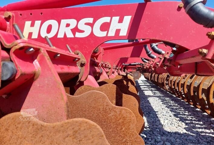 Diskinis skutiklis Horsch Joker 8 RT