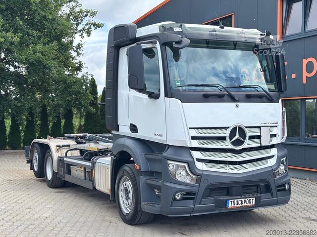 Kroklastbil MERCEDES-BENZ Actros 2745 6x2 Abrollkipper Meiller RS2170