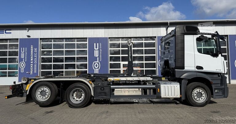 Kroklastbil MERCEDES-BENZ Actros 2745 6x2 Abrollkipper Meiller RS2170