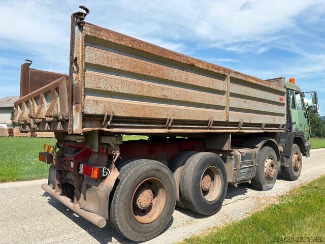شاحنة قلابة ثلاثية الجوانب STEYR 36S42/K25/8X4 DREISEITENKIPPER BLATT BLATT