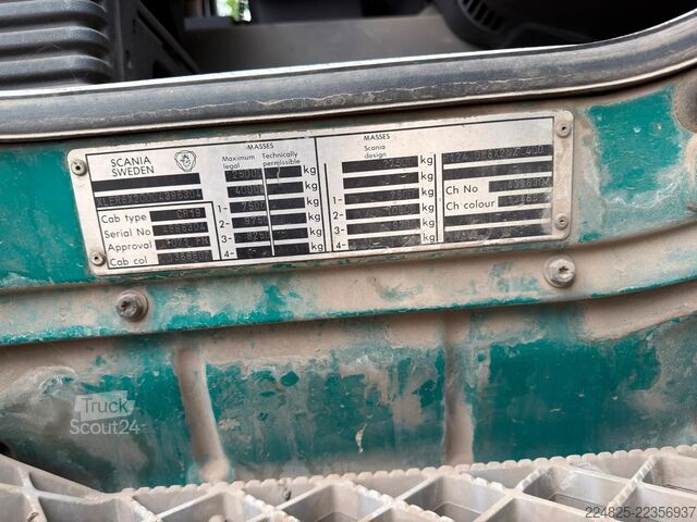 شاحنة قلّابة بذراع تحميل متحرك SCANIA P124  6x2 ABROLLKIPPER*1999*EURO2*