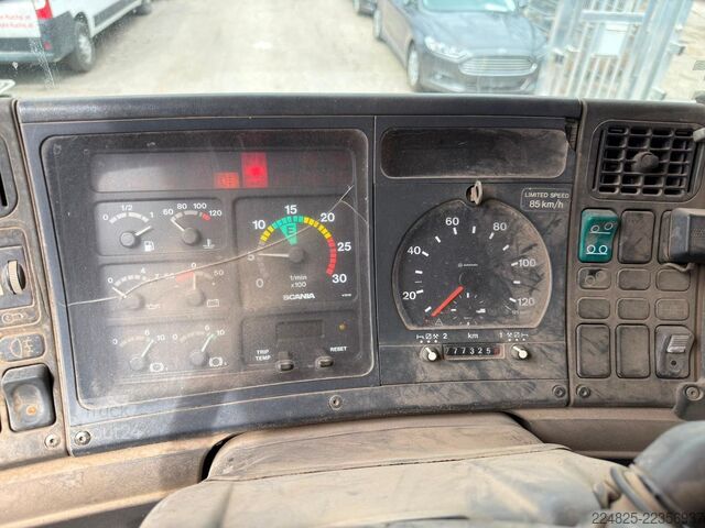 شاحنة قلّابة بذراع تحميل متحرك SCANIA P124  6x2 ABROLLKIPPER*1999*EURO2*