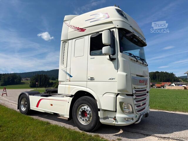 Standardní tahač DAF XF 530 FT SSC STANDKLIMA RETARDER 2018