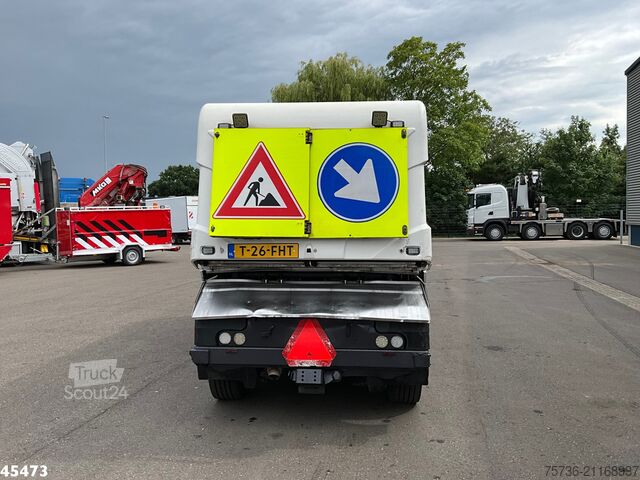 Barredora de calzadas Johnston CN 401 Euro 6