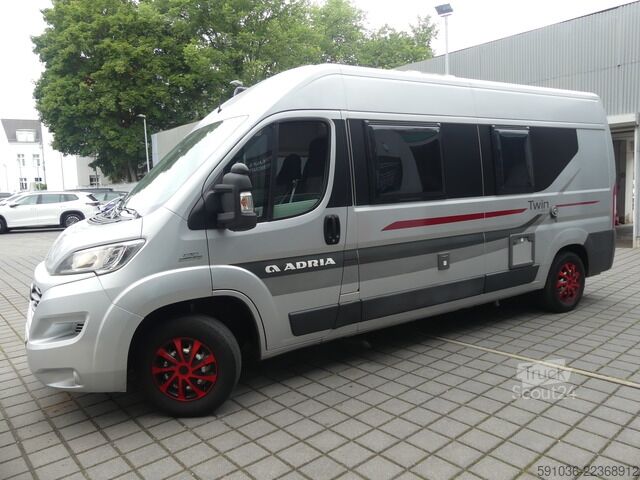 Autocaravana adria Twin 600 SP Twin Sport Fiat Ducato MARKISE/FAHRRADTRÄ/AHK