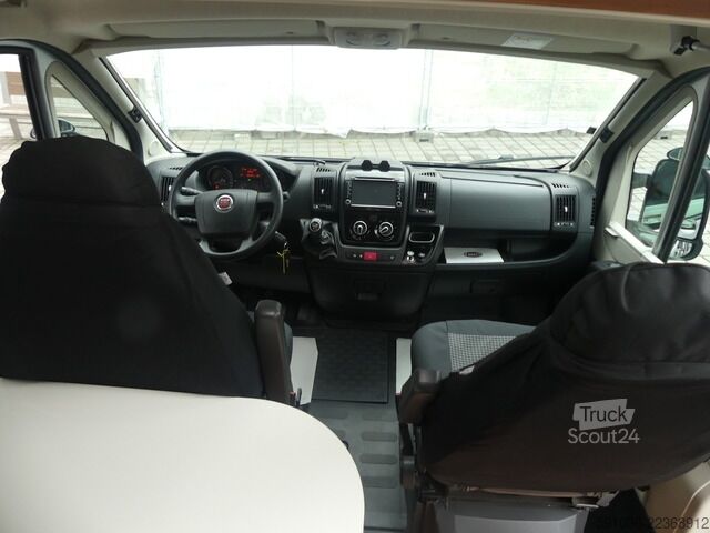 Autocaravana adria Twin 600 SP Twin Sport Fiat Ducato MARKISE/FAHRRADTRÄ/AHK