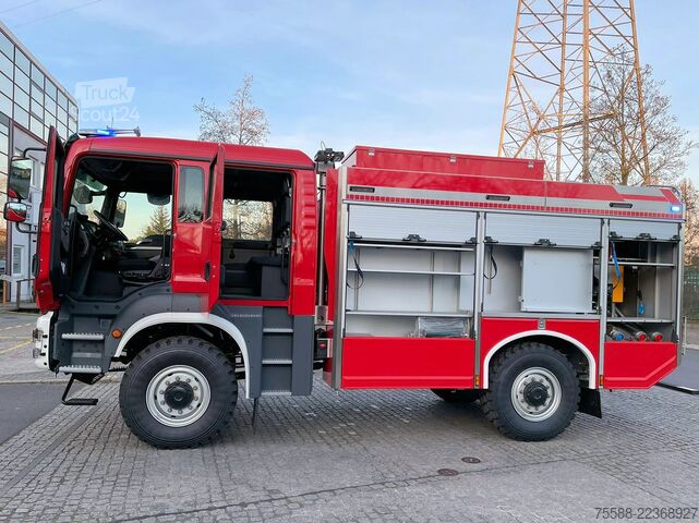 Camion de pompiers MAN TGM 18.320 TLF4000 4x4 Tanklöschfahrzeug