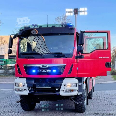 Camion de pompiers MAN TGM 18.320 TLF4000 4x4 Tanklöschfahrzeug