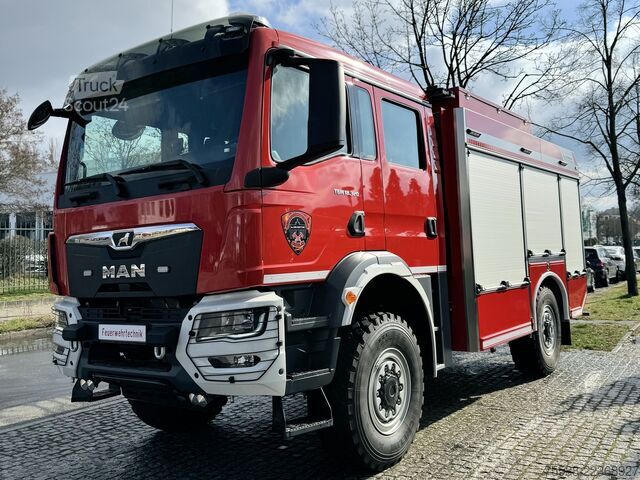 Camion de pompiers MAN TGM 18.320 TLF4000 4x4 Tanklöschfahrzeug