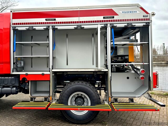 Autospecială de pompieri Renault D14 TLF3000 Allrad 4x4 Tanklöschfahrzeug