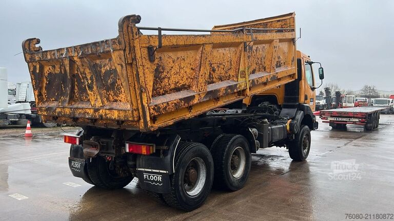 Tipper 3 côtés Renault KERAX 340 (6X6 / POMPE MANUELLE / LAMES / GRAND...