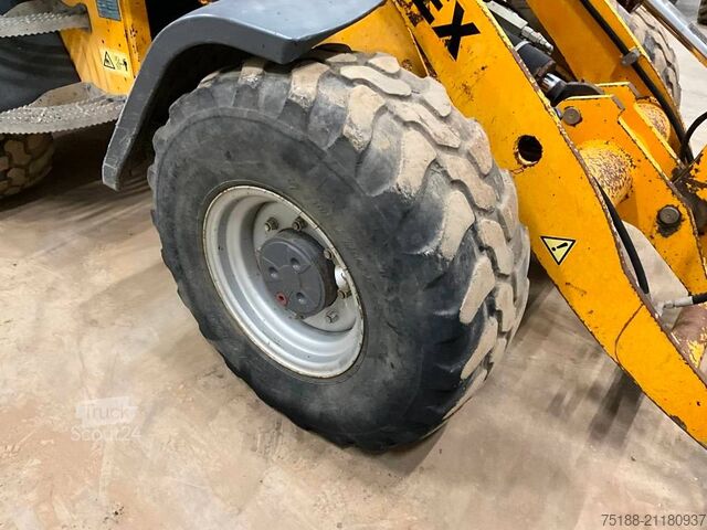 Nakladalnik Terex TL 80