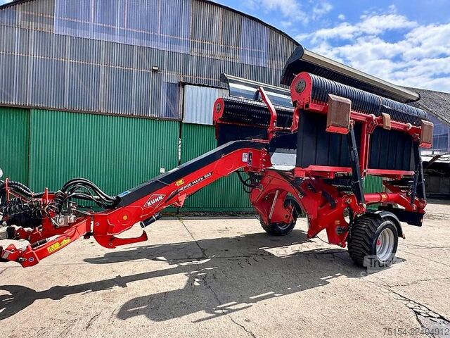 Technologia siana Kuhn Merge Maxx 950 - Bandschwader