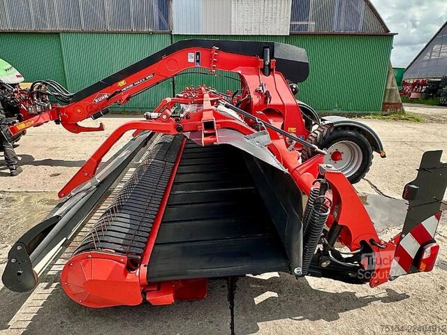Technologia siana Kuhn Merge Maxx 950 - Bandschwader