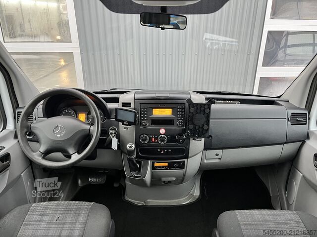 Laadplatform Mercedes-Benz Sprinter 513 CDI 130pk DC Laadkraan Hiab 017T A...