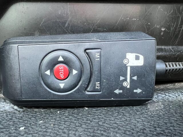 Standaard trekker Mercedes-Benz ACTROS 1940 LS E 6 / STREAMSPACE / AIRCO/ STAND...