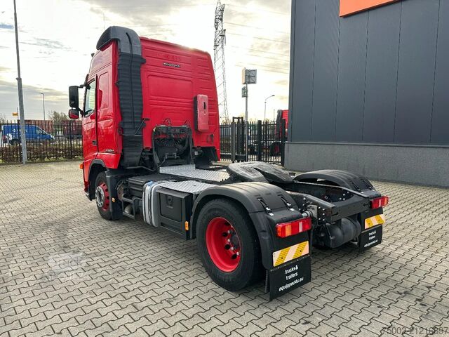 Hazardous substances Volvo FH 13.400 GLOBETROTTER / ADR / Euro5 / VEB / PT...