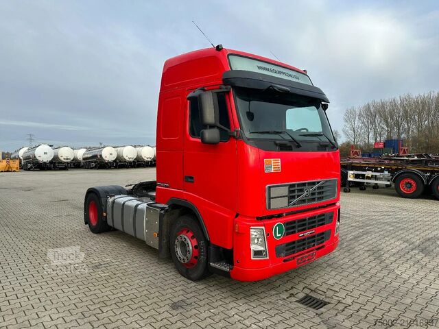 Hazardous substances Volvo FH 13.400 GLOBETROTTER / ADR / Euro5 / VEB / PT...