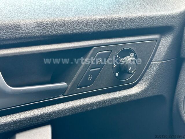Minibus VOLKSWAGEN 2.0 TDI / Automatik / Klima / NAVI / TOP !