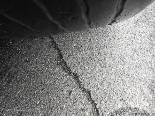 Open semitrailer with tarp Schmitz Cargobull Semitrailer Curtainsider Standard