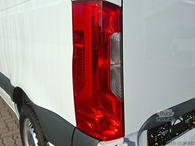Skåpbil Mercedes-Benz SPRINTER 314 L2H2 AHK TDHZG KAMERA TEMPOMAT