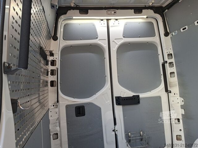 Skåpbil Mercedes-Benz SPRINTER 314 L2H2 AHK TDHZG KAMERA TEMPOMAT