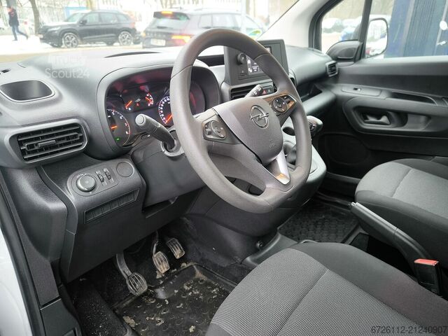 Opel Combo E Cargo 1.2, kondicionieris, kruīza kontrole, radio Opel Combo
