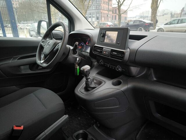 Opel Combo E Cargo 1.2, kondicionieris, kruīza kontrole, radio Opel Combo