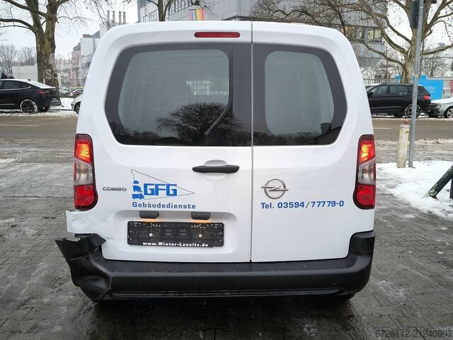 Opel Combo E Cargo 1.2, kondicionieris, kruīza kontrole, radio Opel Combo