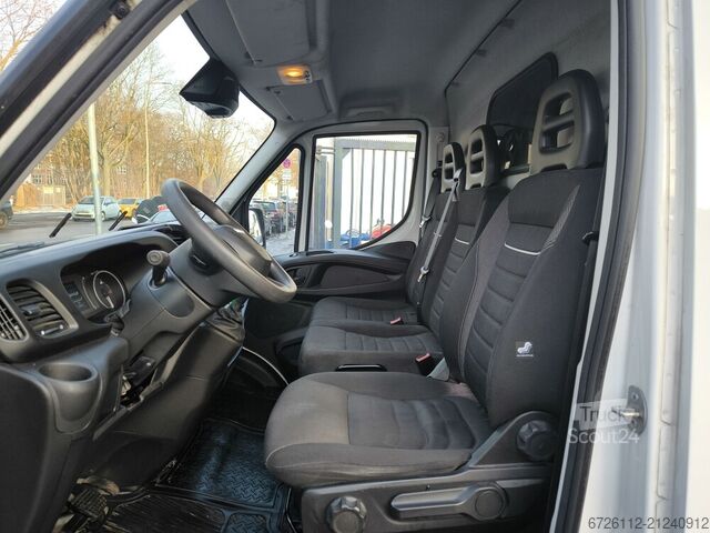 Iveco Daily 2.3 HI MATIC riteņu bāze 4100 AUTM Iveco Daily