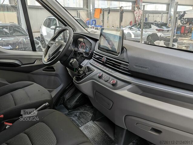 Maxus Deliver 9 2.0 rear camera, air conditioning, lane keeping assist Maxus Deliver 9