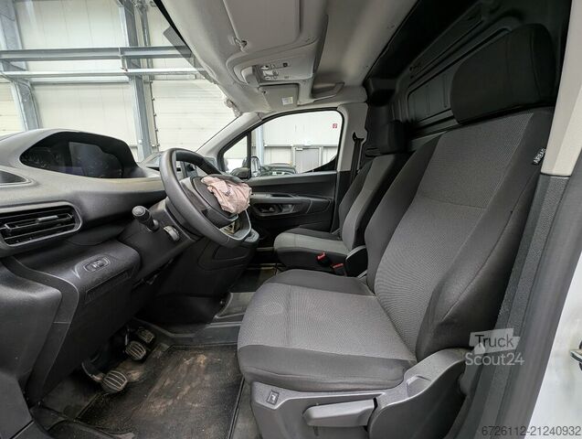 Peugeot Partner 1.5 BlueHDi Premium KLIMATS PDC APSILDĀMI SĒDEKĻI Peugeot Partner