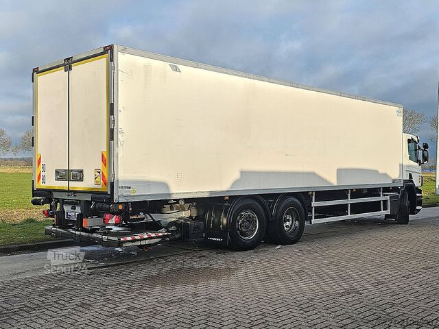 Transport réfrigéré/congélé SCANIA P320