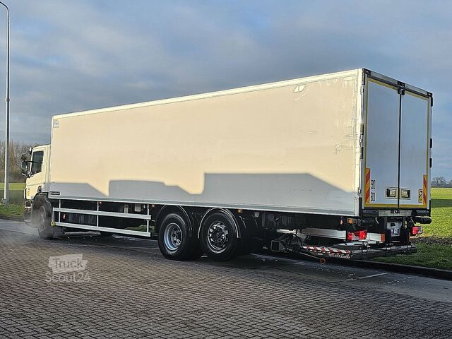 Transport réfrigéré/congélé SCANIA P320