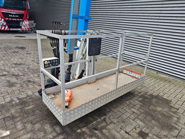 Ledad teleskopisk arbetsplattform Niftylift Manlift Lowrider