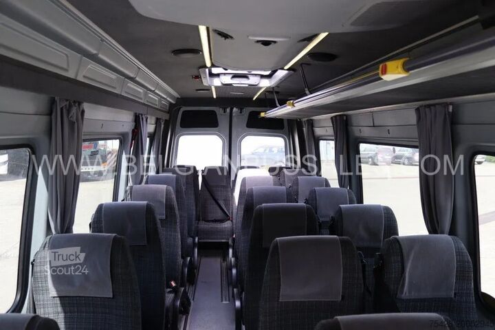 Minibus Mercedes Sprinter