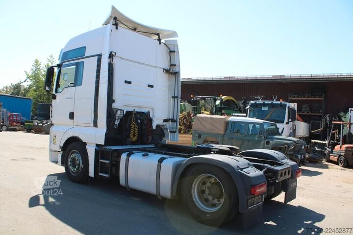 Tracteur routier standard MAN TGX 18.500 2 x Tank XXL MOTORSCHADEN Nr.: 631