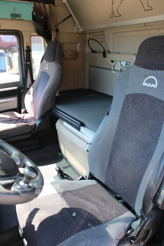 Tracteur routier standard MAN TGX 18.500 2 x Tank XXL MOTORSCHADEN Nr.: 631