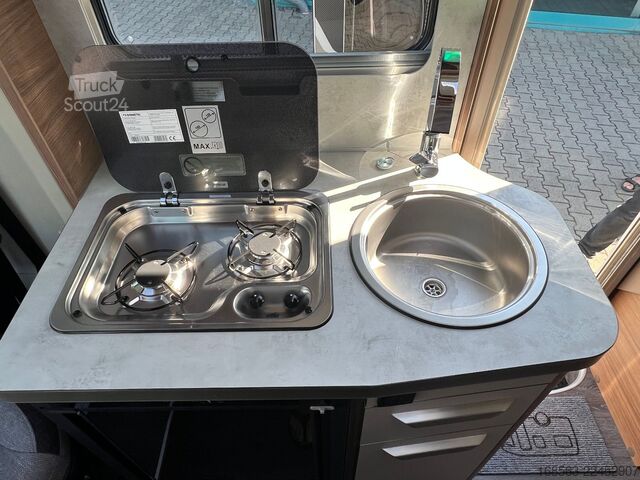 Полуинтегриран кемпер KNAUS Van TI 550 MF Vansation TOP Ausstattung+Zustand!