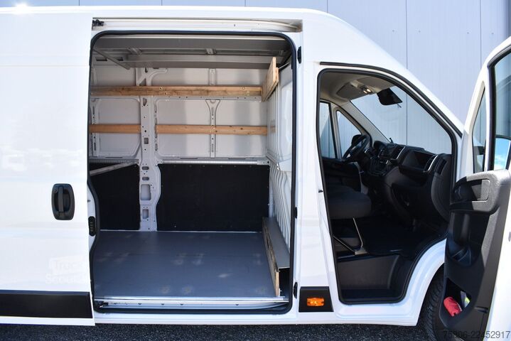 Панелен ван FIAT Ducato 2.2 MJ Auffahrrampe