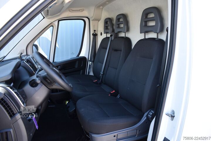 Панелен ван FIAT Ducato 2.2 MJ Auffahrrampe