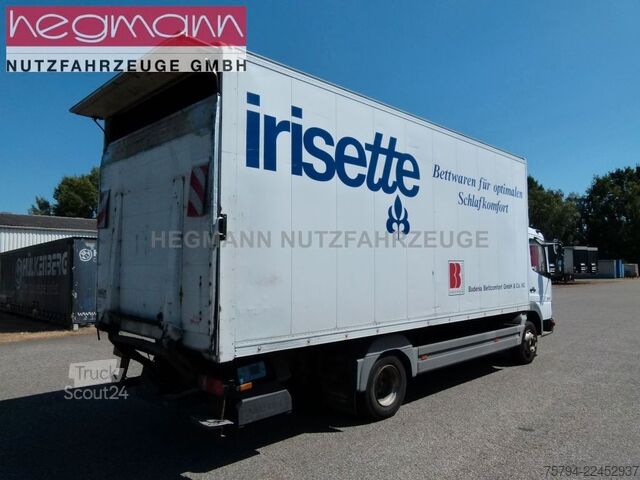 Camião plataforma com lona MERCEDES-BENZ Atego 817, Alu-Koffer LBW, AHK, DE.