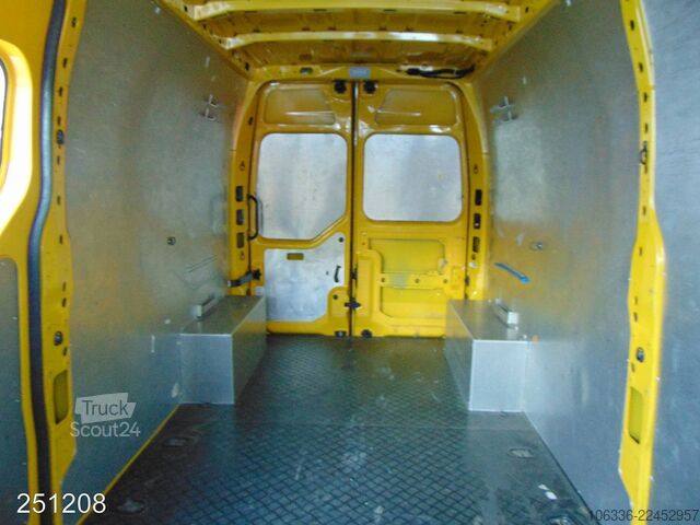 Furgone a tetto alto RENAULT Master 2.3 dCi 135 L3H2 -Kamera-