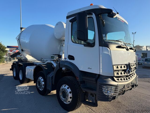 Camion malaxeur à béton Mercedes-Benz AROCS 3241