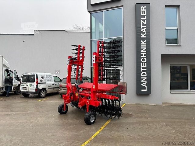 Motika za poljoprivredu Einböck Rotorhacke Rotarystar 640