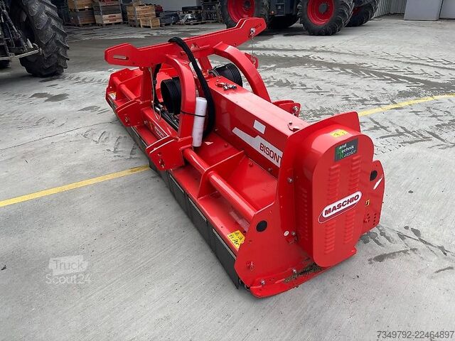 Smalcinātājs Maschio Bisonte 300