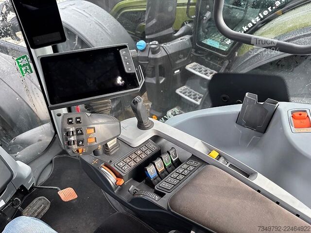 Traktors Valtra T235 Direct