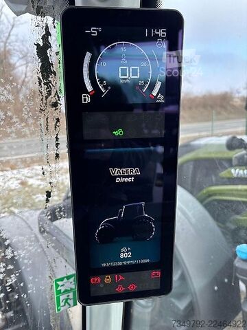 Traktors Valtra T235 Direct