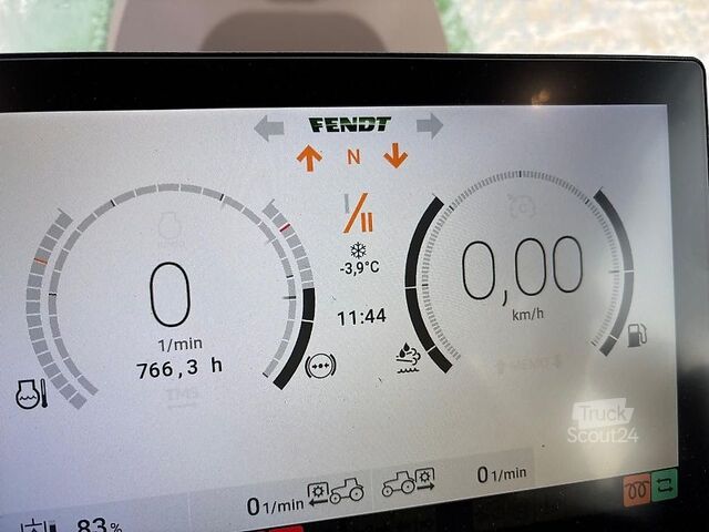 Traktors Fendt 724 Vario